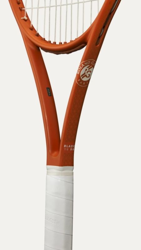 Wilson Blade 98 V9 (16/19) RG 2025
