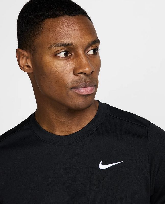 NikeCourt Victory Men's Dri-FIT Tennis Top (Svart)