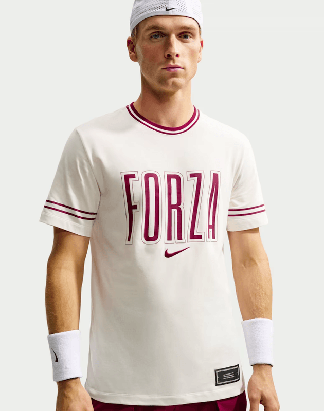 Nike Jannik Sinner Men's Dri-FIT Tennis Shirt (Pale Ivory)